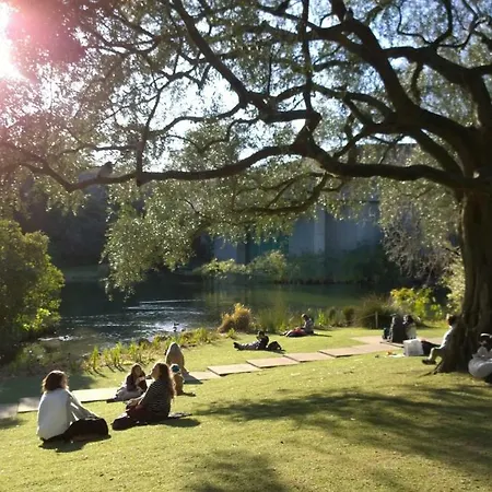 Quad 2 Апартаменти